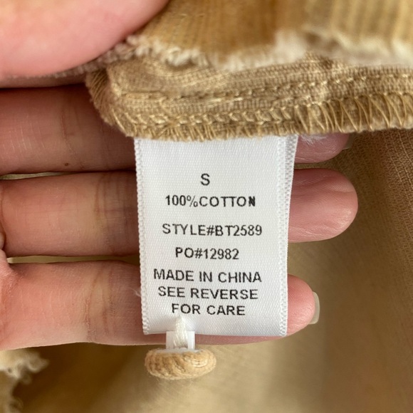 Molly Green brown corduroy oversized long sleeves button up - small - Picture 8 of 8